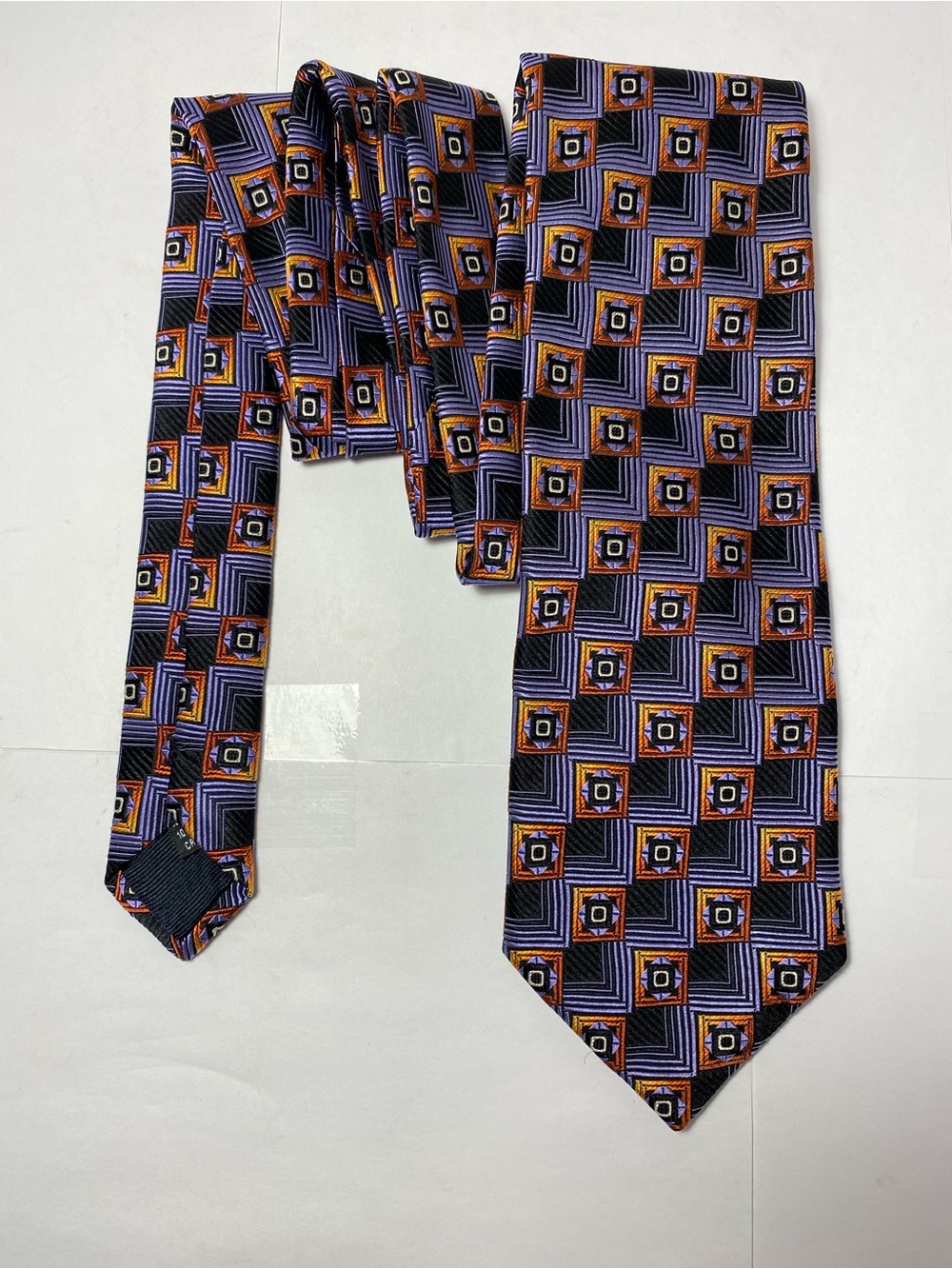 Harry Rosen Silk Tie Made In Italy Purple Geometric Abstract Hand Made Luxury